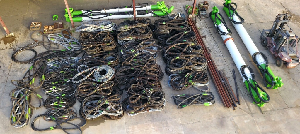 Renting Rigging Equipment from Holloway: What You Need to Know