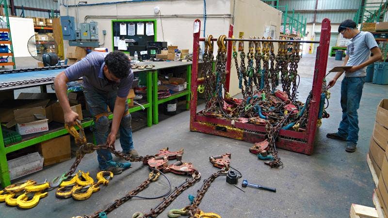 How to Choose, Inspect, and Maintain Chain Slings: The Essential Guide